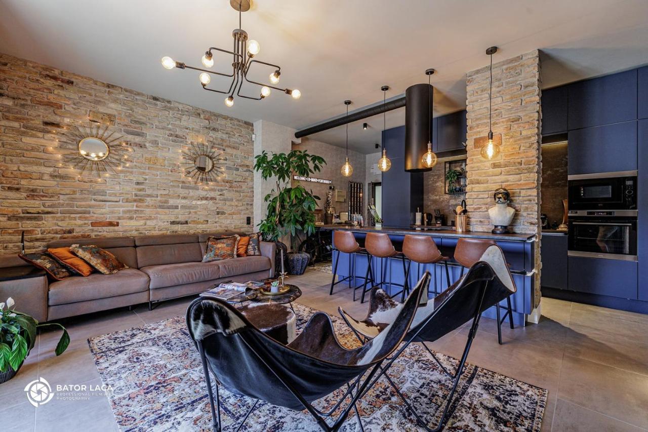 Buekk Penthouse, Panorama Jacuzzival Apartment Miskolc Bagian luar foto