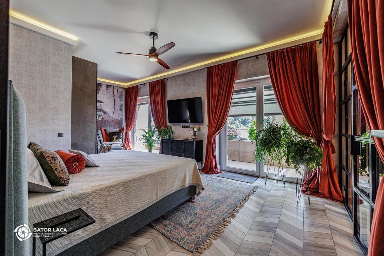 Buekk Penthouse, Panorama Jacuzzival Apartment Miskolc Bagian luar foto